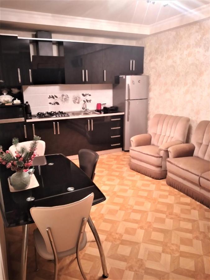 Izi'S Cozy Apartment Κουτάισι Εξωτερικό φωτογραφία