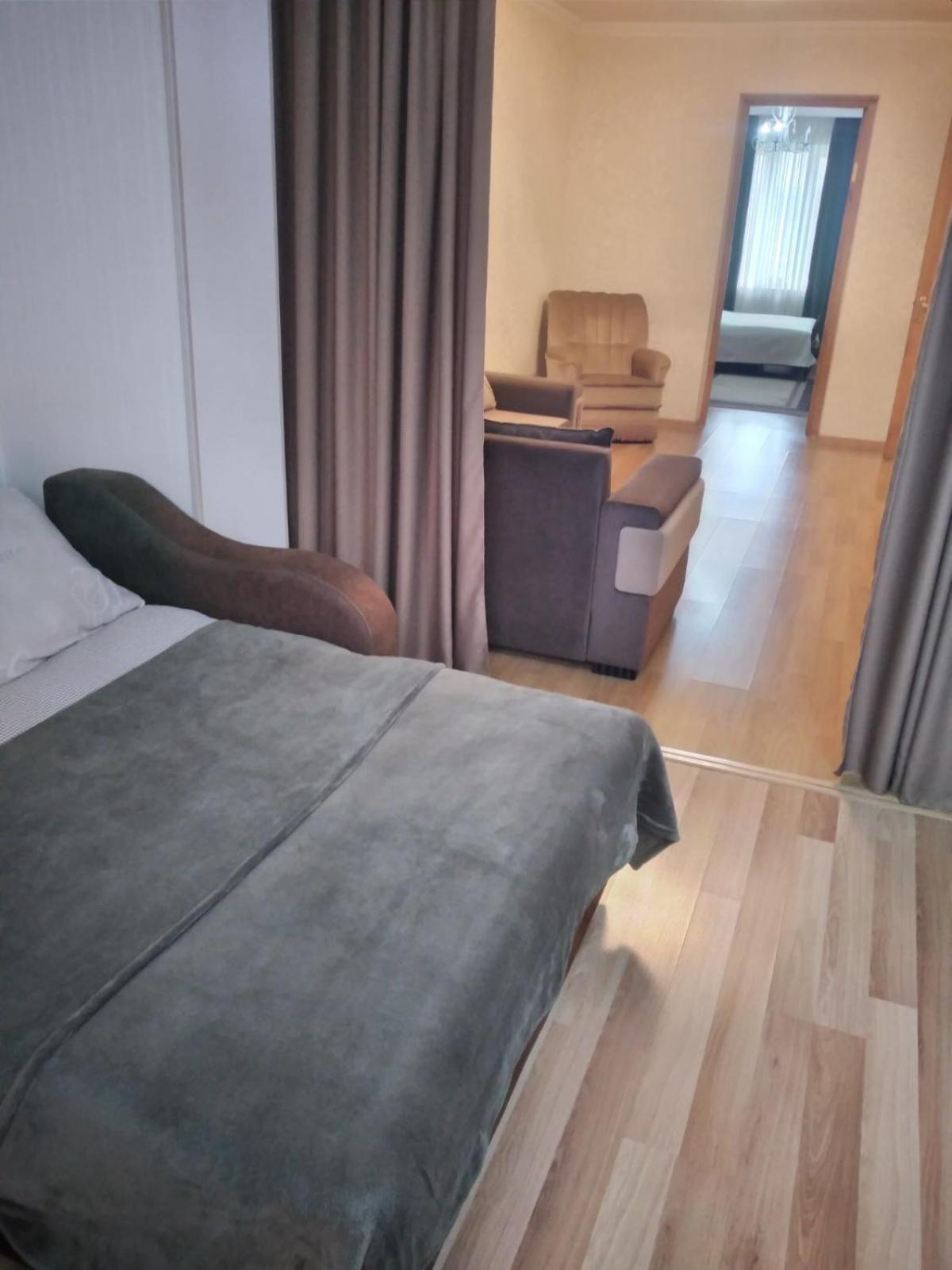 Izi'S Cozy Apartment Κουτάισι Εξωτερικό φωτογραφία